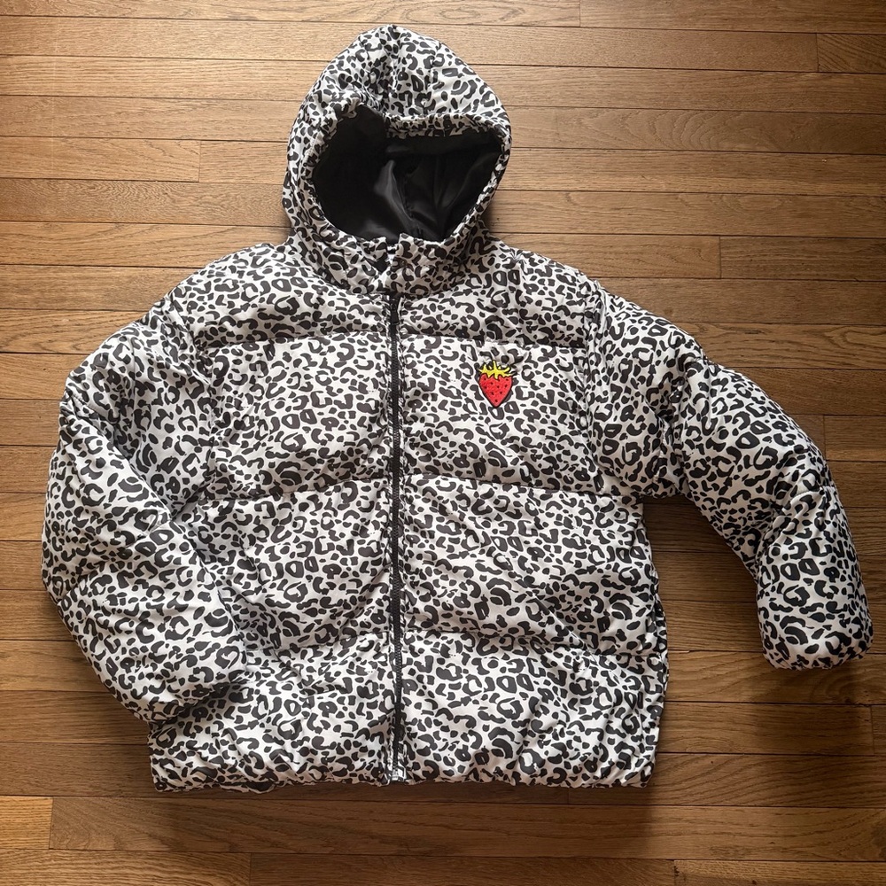 Native Youth leopard print puffer jacket
Size M